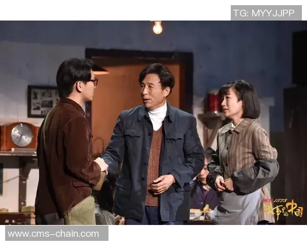 《揭秘中国足球球星背后的秘密生活与狗仔队的追踪故事》